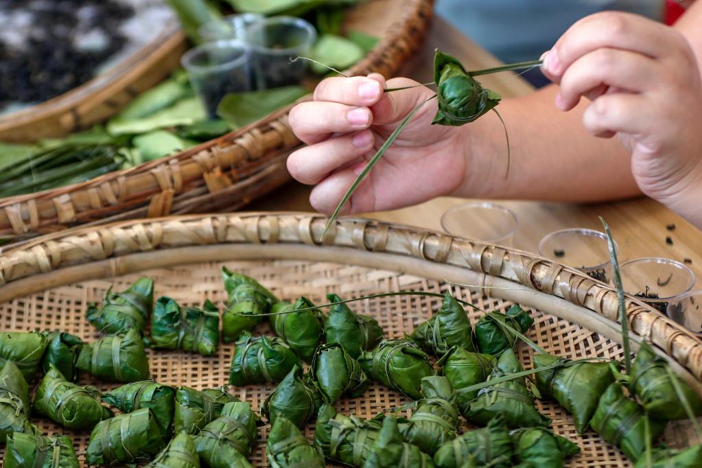 新華全媒+丨我們的端午——紅茶之鄉品“粽茶”