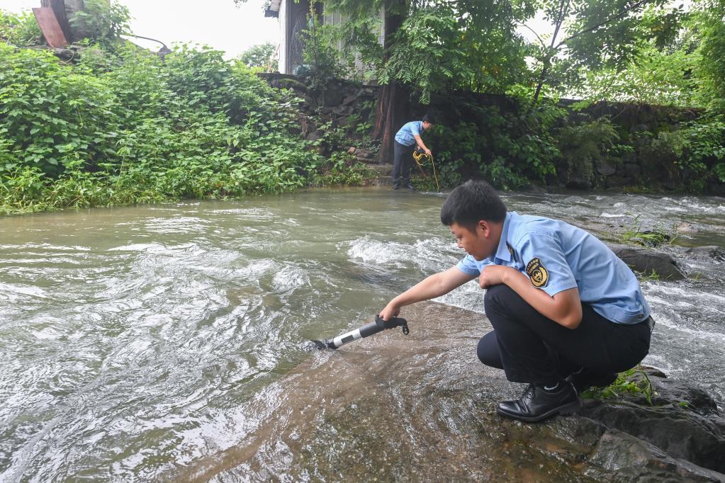 杭州臨安：提升生態環境監測能力 守護綠水青山