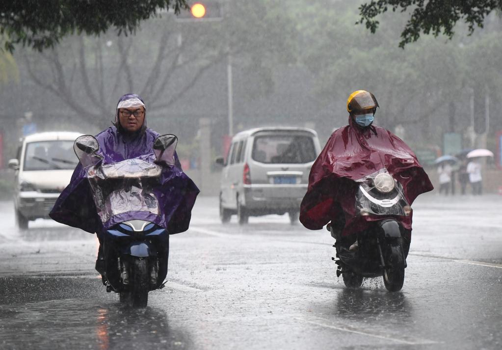 廣西繼續發布暴雨藍色預警