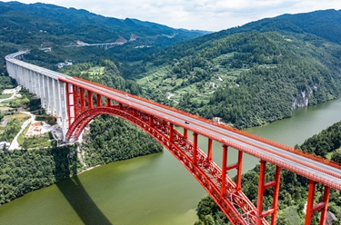 貴州德余高速全線建成通車